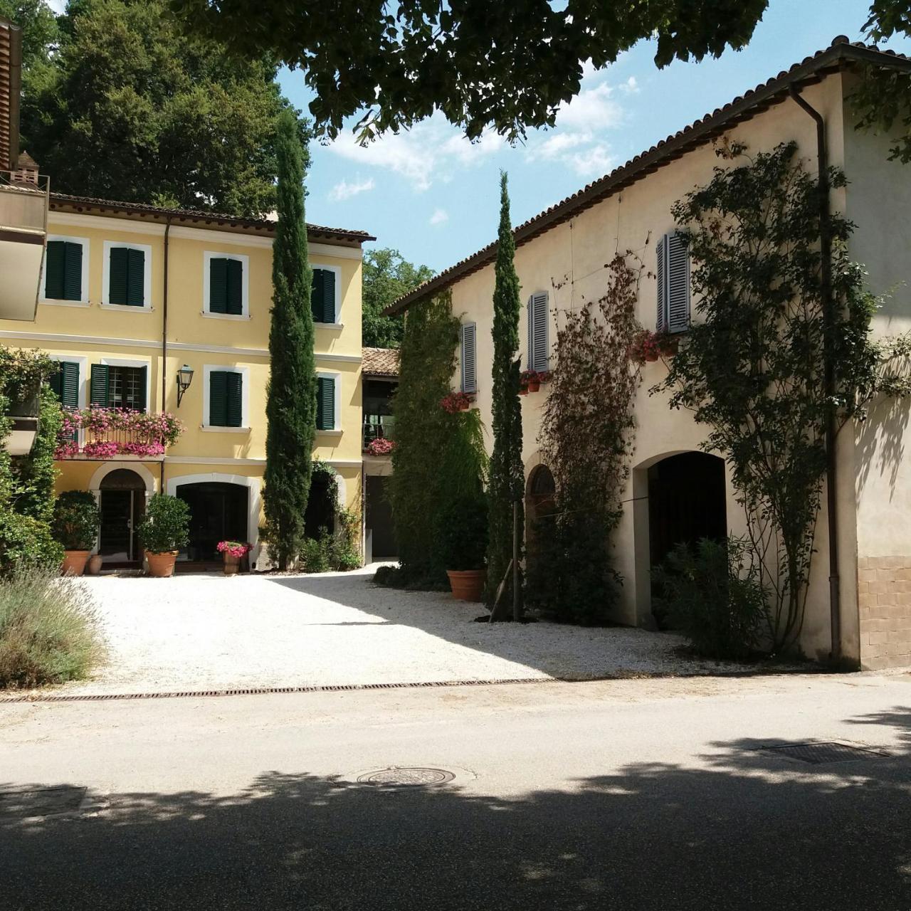 Casa Zia Cianetta Residenza Di Campagna Guest House Capodacqua  Exterior photo